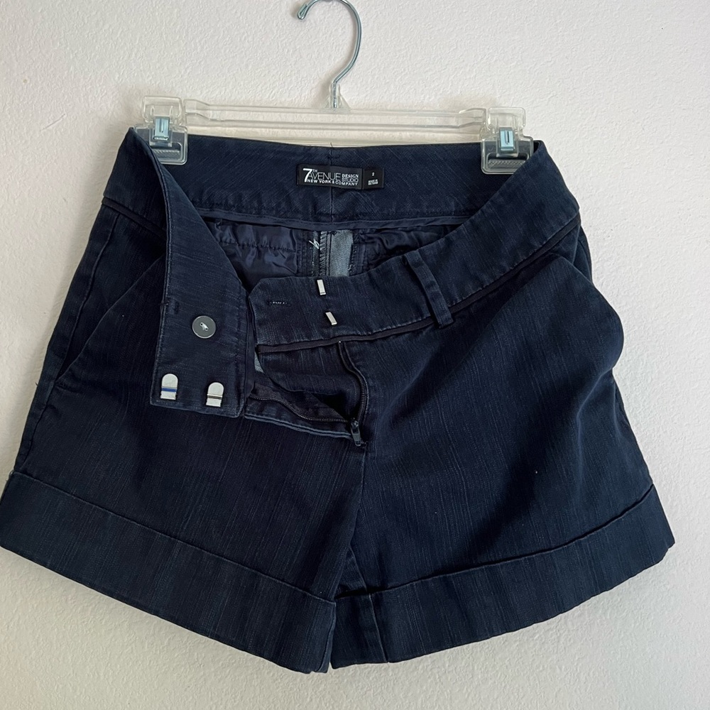 7th Avenue New York & Company Dark Navy Blue Cuffed Hem Shorts - Picture 6 of 10
